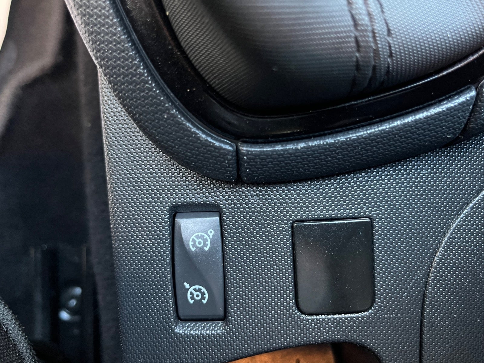 Billede af Renault Clio IV 1,5 dCi 75 Expression Sport Tourer