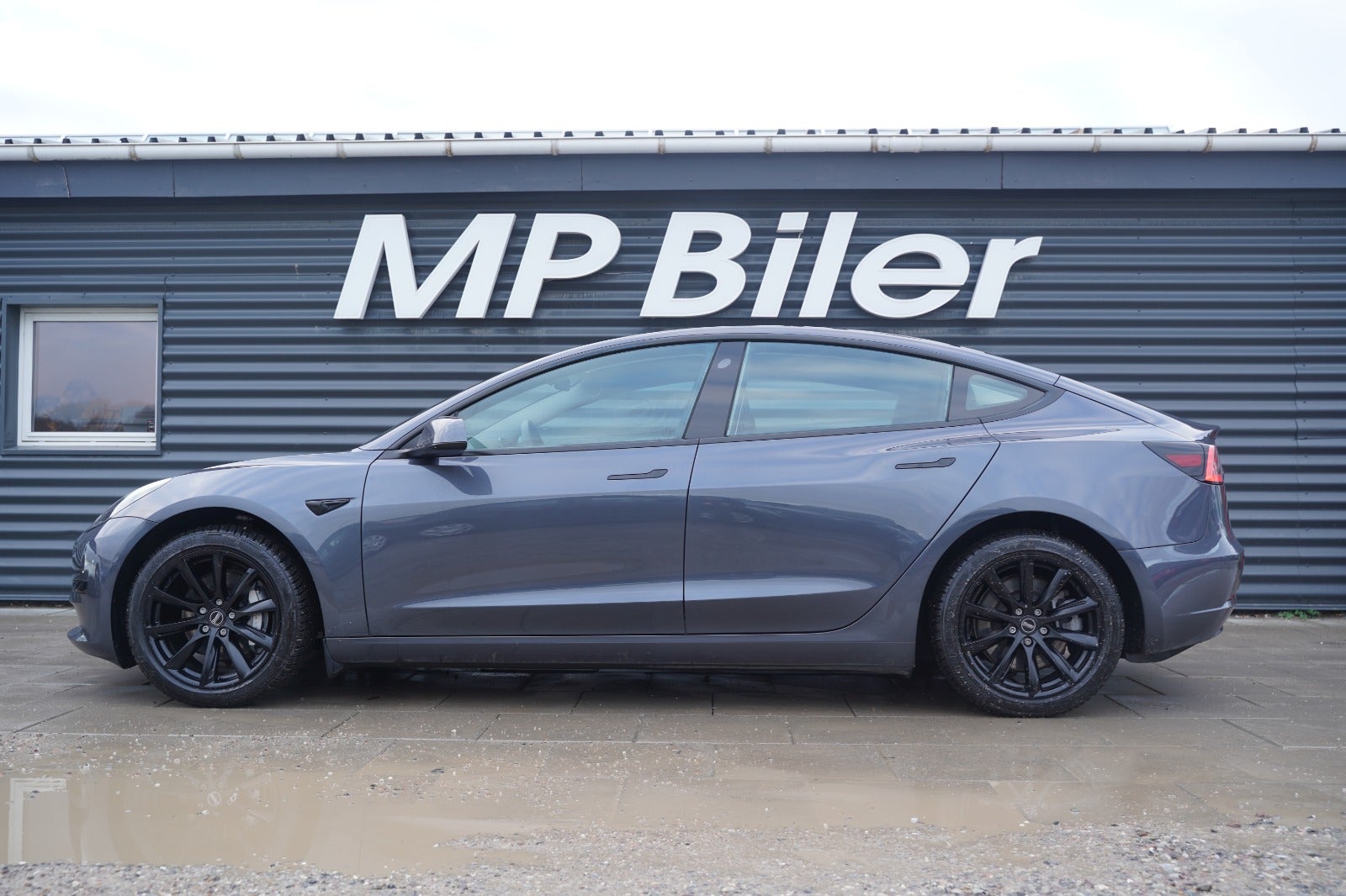 Billede af Tesla Model 3  RWD