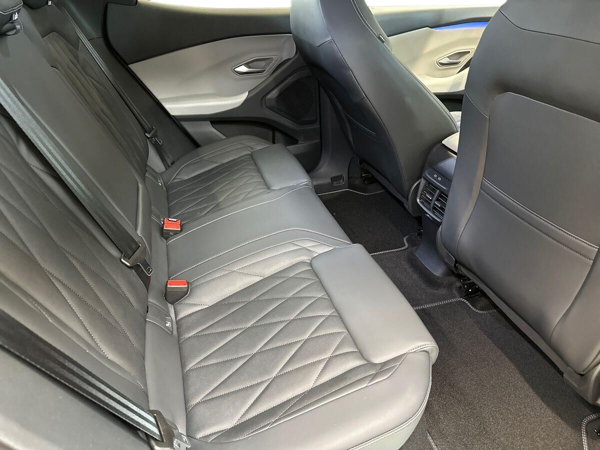 Ford Explorer Premium Extended Range billede 12