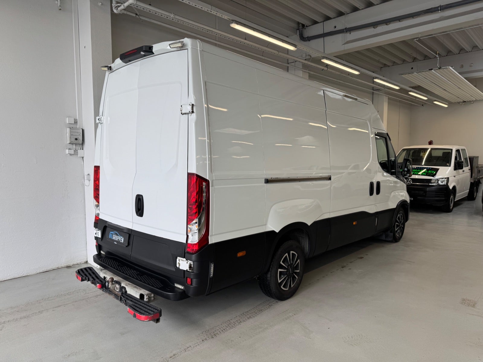 Billede af Iveco Daily 2,3 35S16 12m³ Van AG8