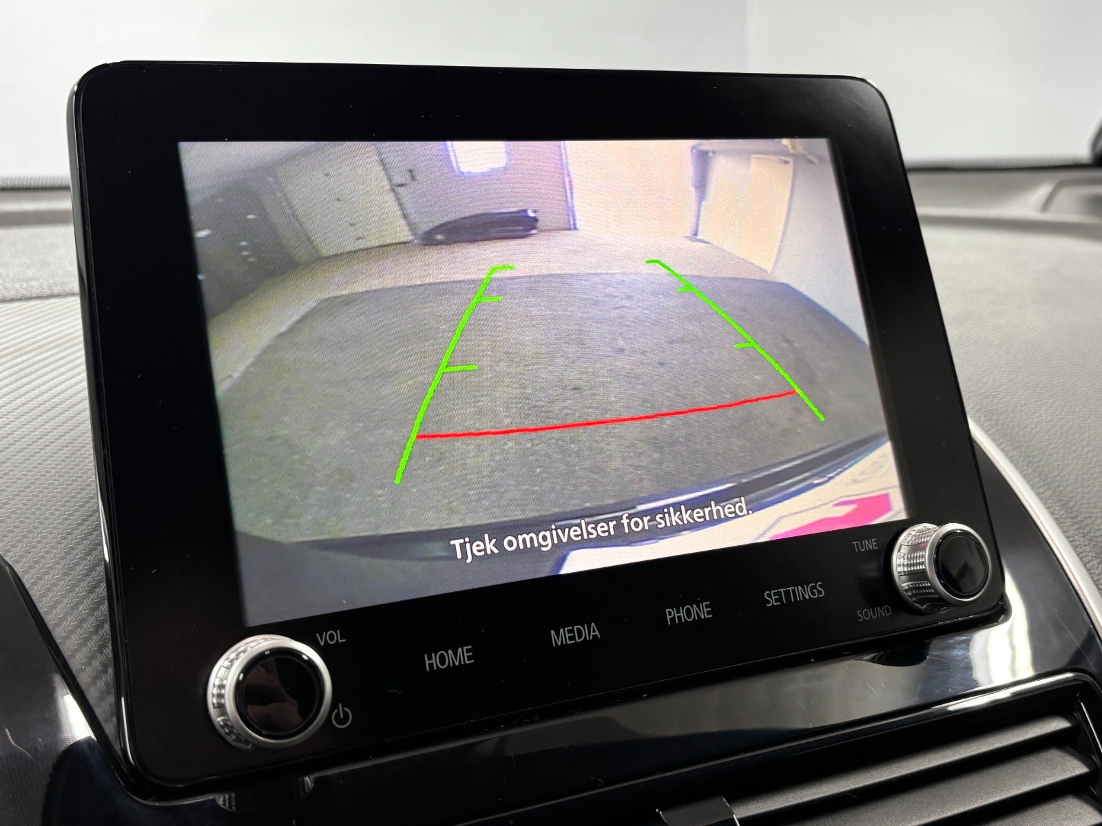 Billede af Mitsubishi Eclipse Cross 2,4 PHEV Sport Tech CVT 4WD