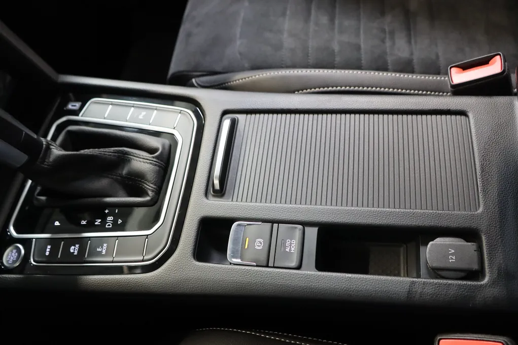 VW Passat GTE Highline+ Variant DSG