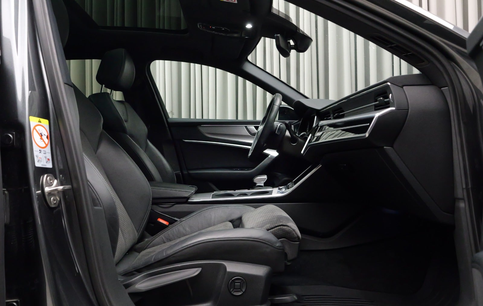 Audi A6 TFSi e Sport Avant quattro S-tr.