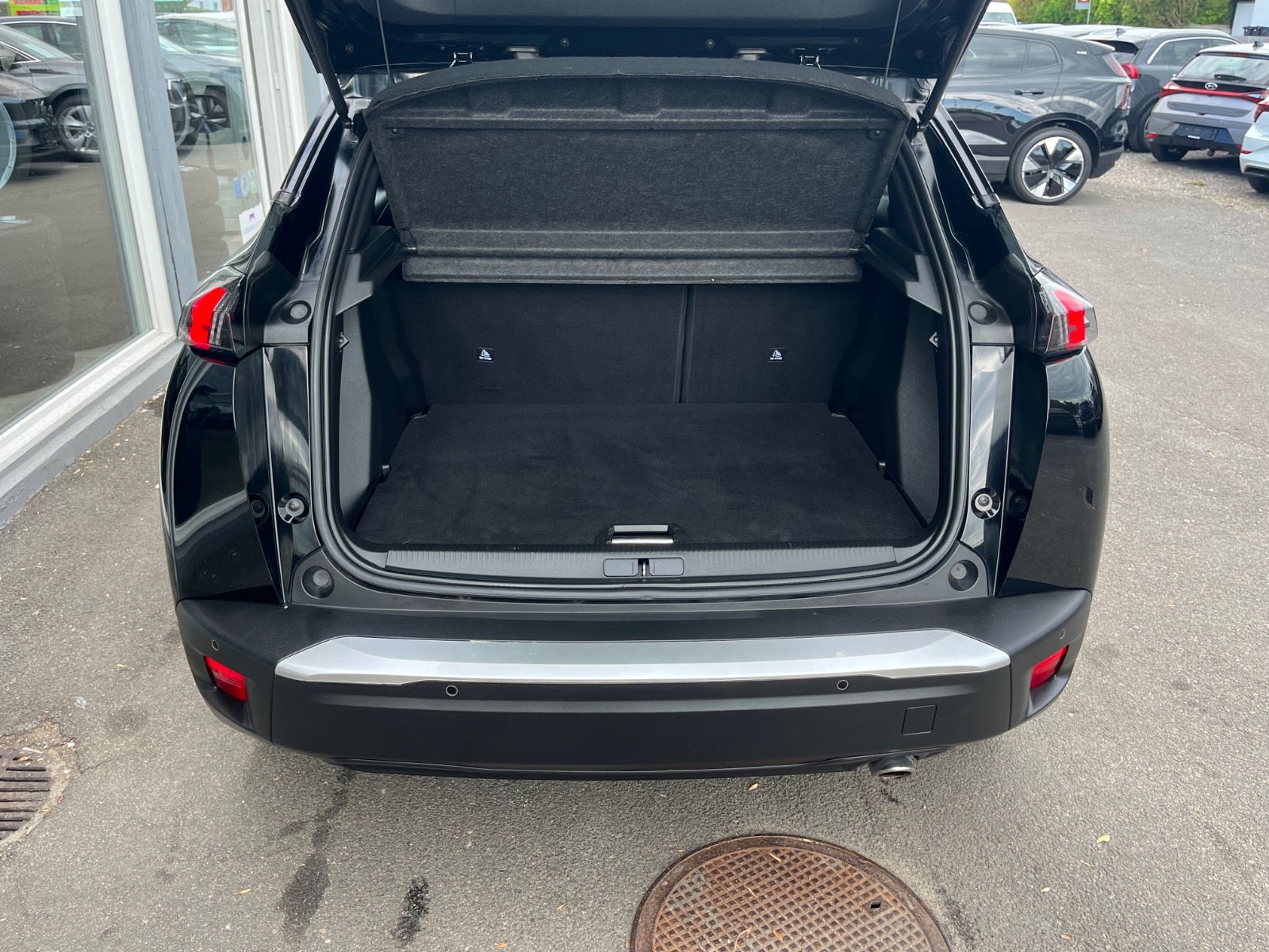 Billede af Peugeot 2008 1,5 BlueHDi 130 Allure Pack EAT8