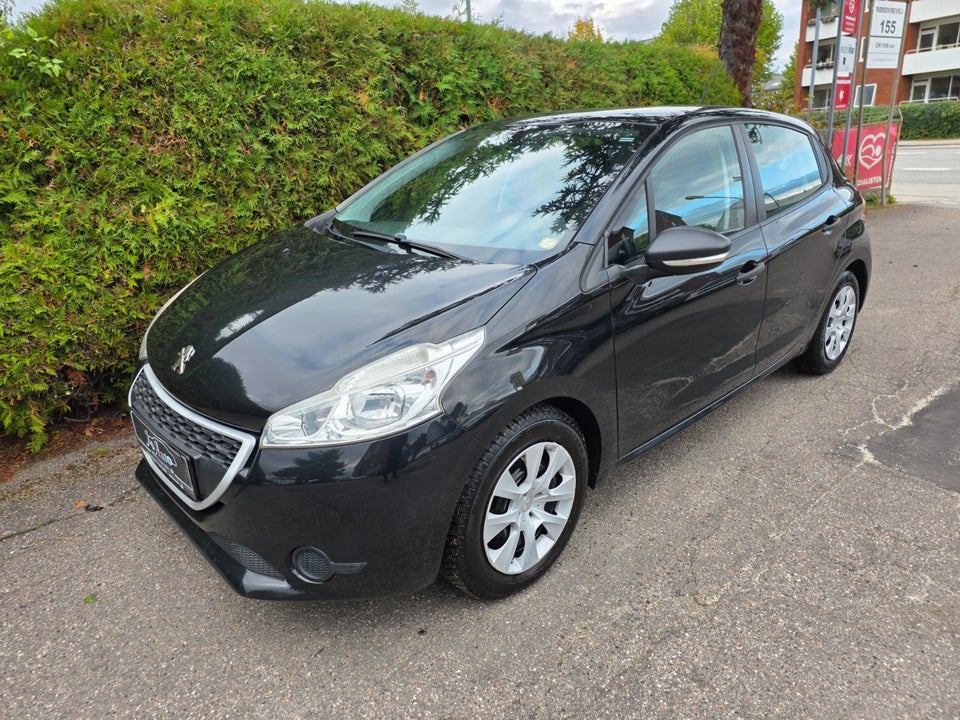 Peugeot 208, Billede 2