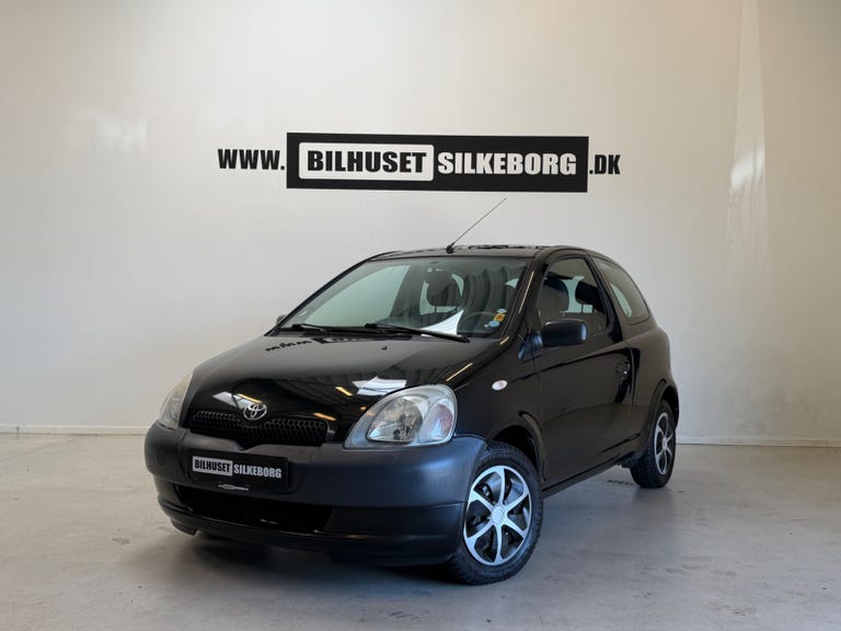 Toyota Yaris Terra