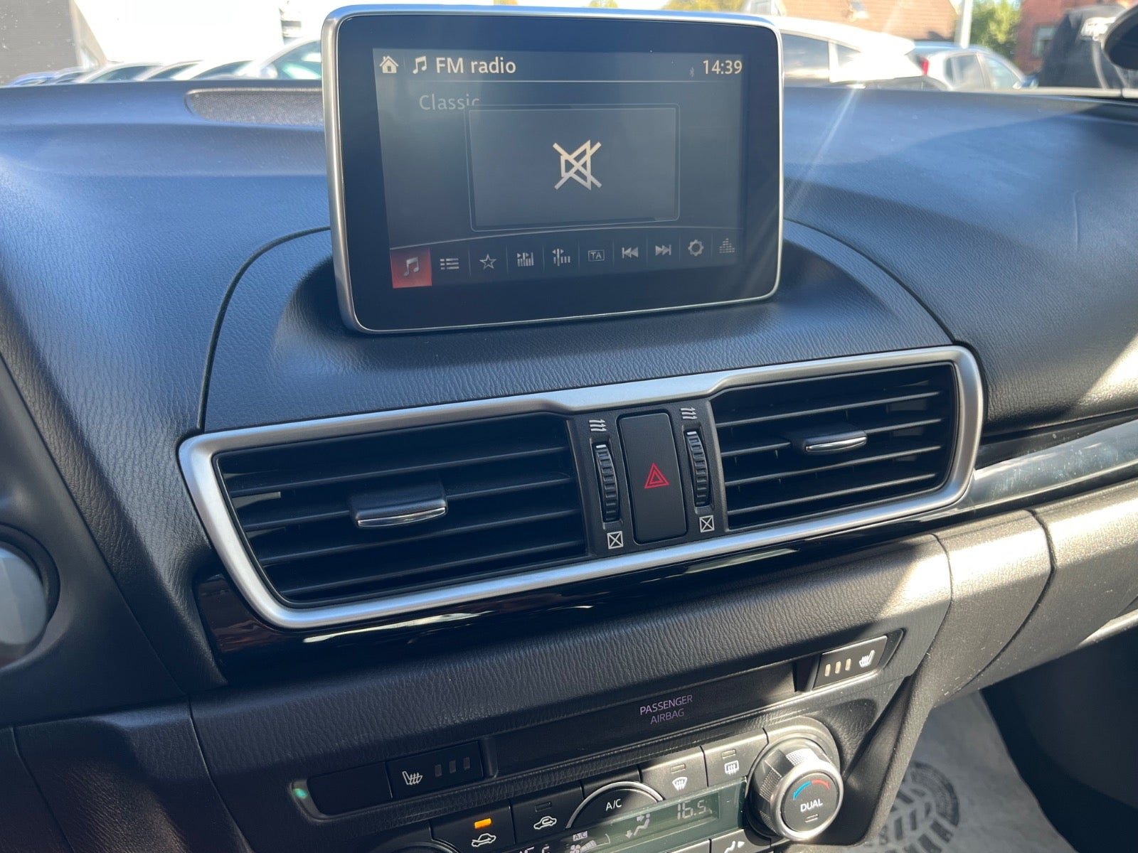 Billede af Mazda 3 2,0 SkyActiv-G 120 Vision