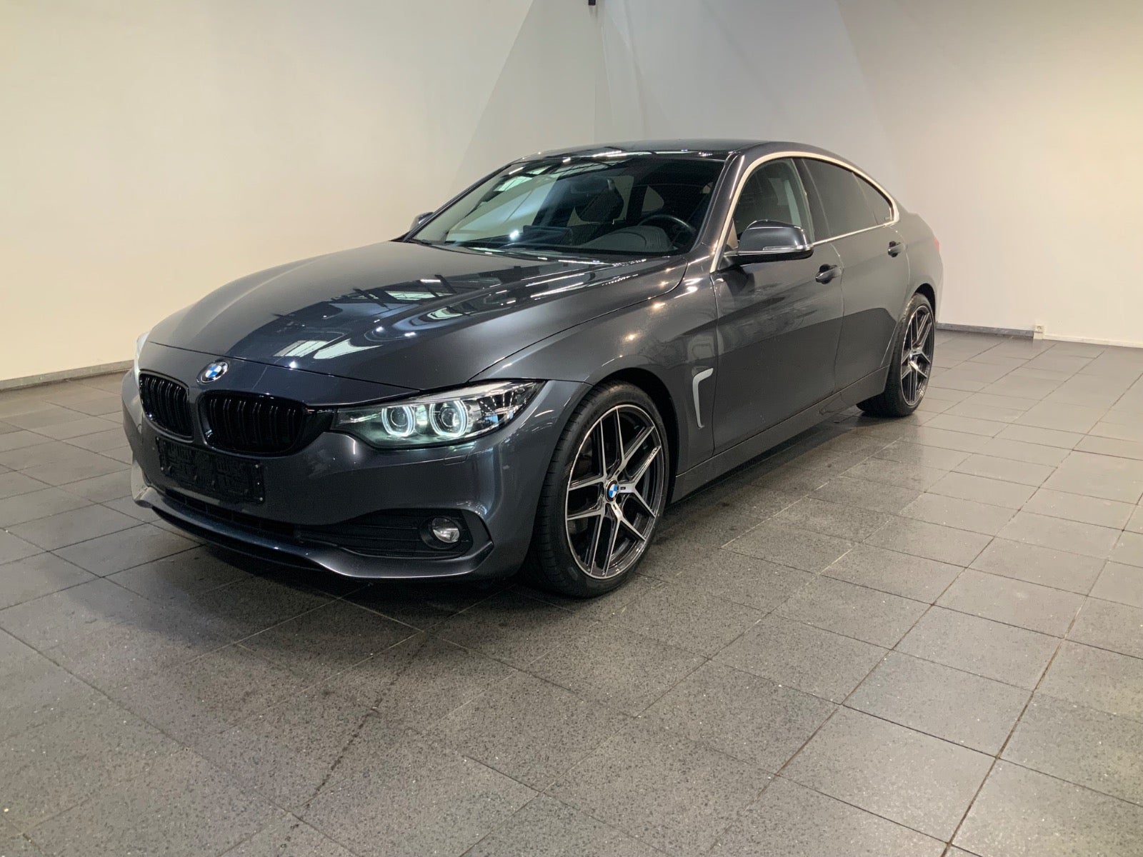 BMW 420d (1/8)