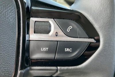 Peugeot e-2008 Active