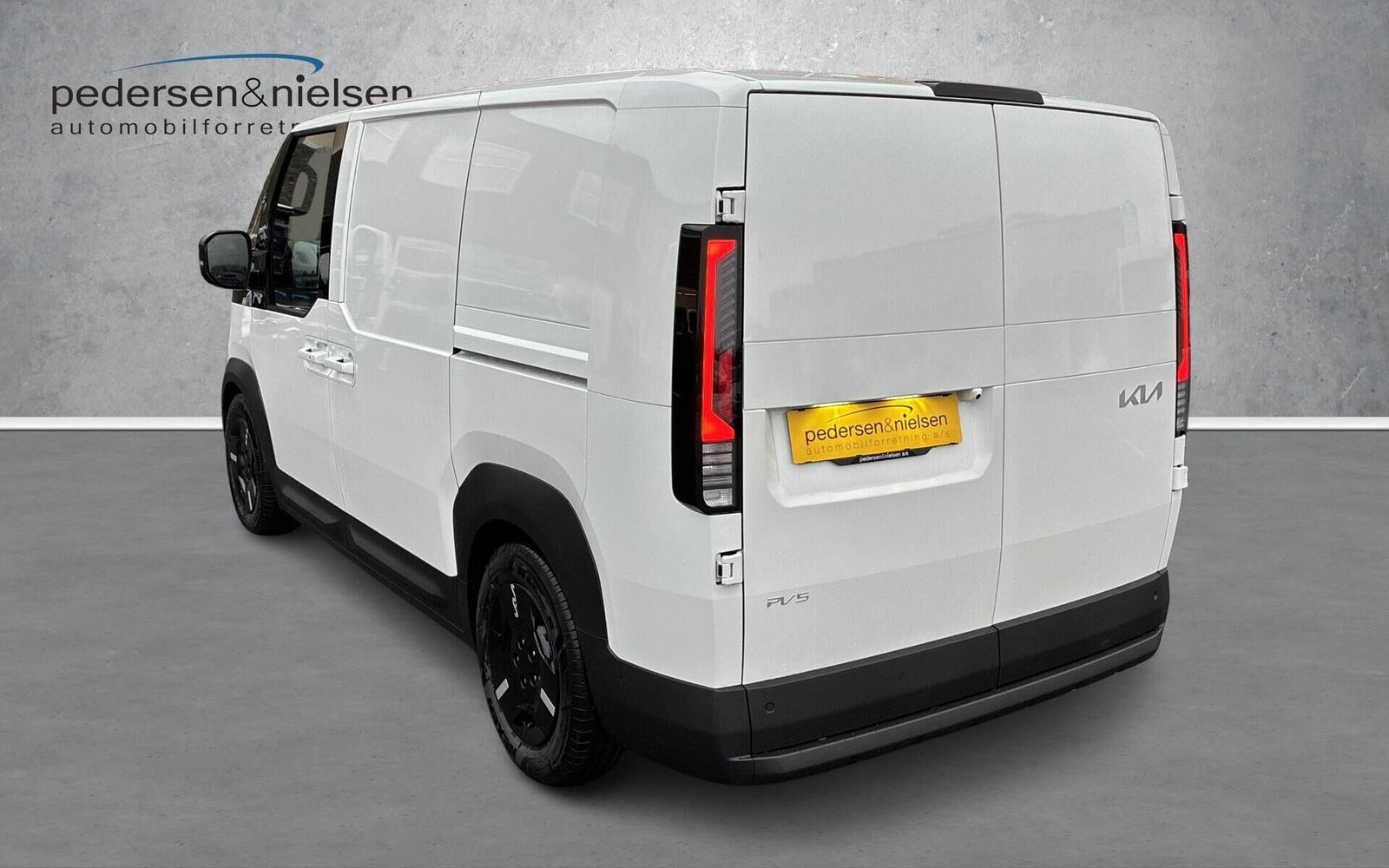 Kia PV5 Long Range Work Pro