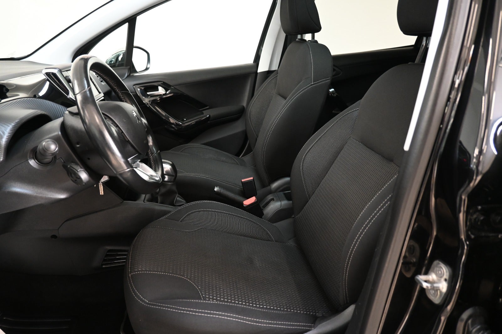 Peugeot 208 BlueHDi 100 Allure Sky