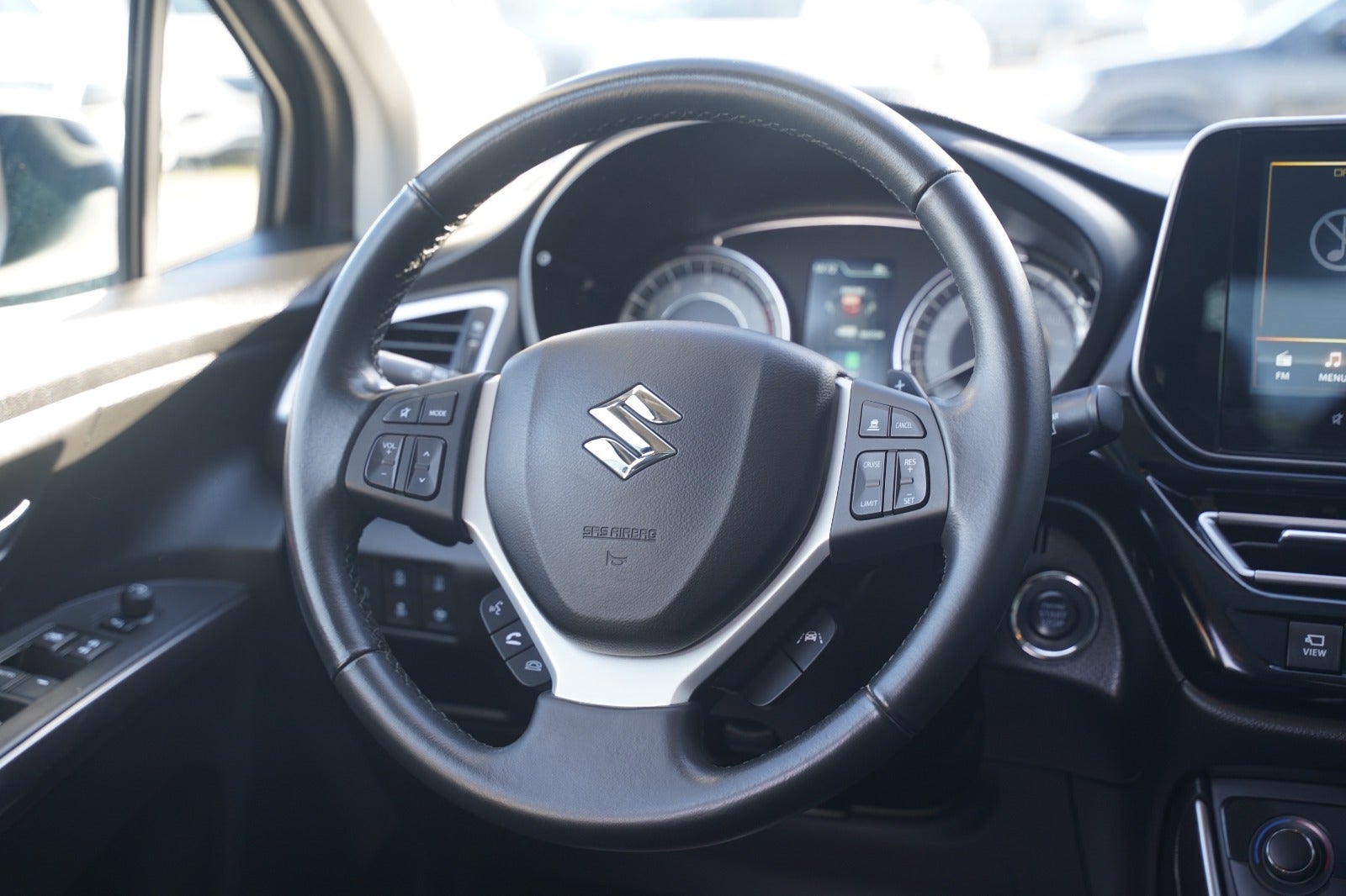 Billede af Suzuki S-Cross 1,4 mHybrid Adventure aut.