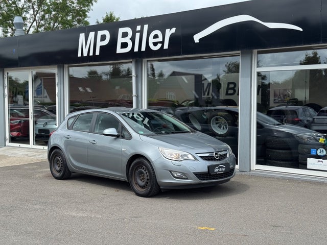 Opel Astra 1,6 Enjoy eco
