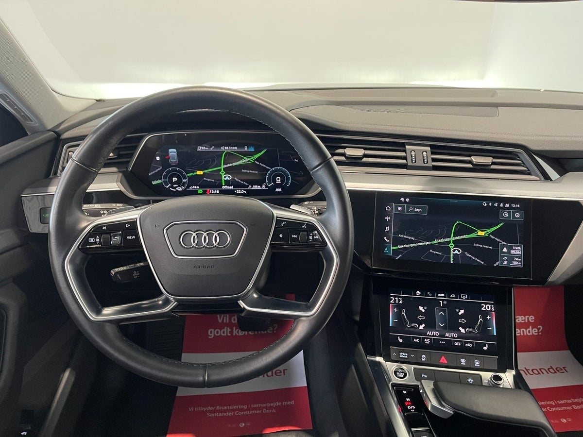 Audi e-tron 2022