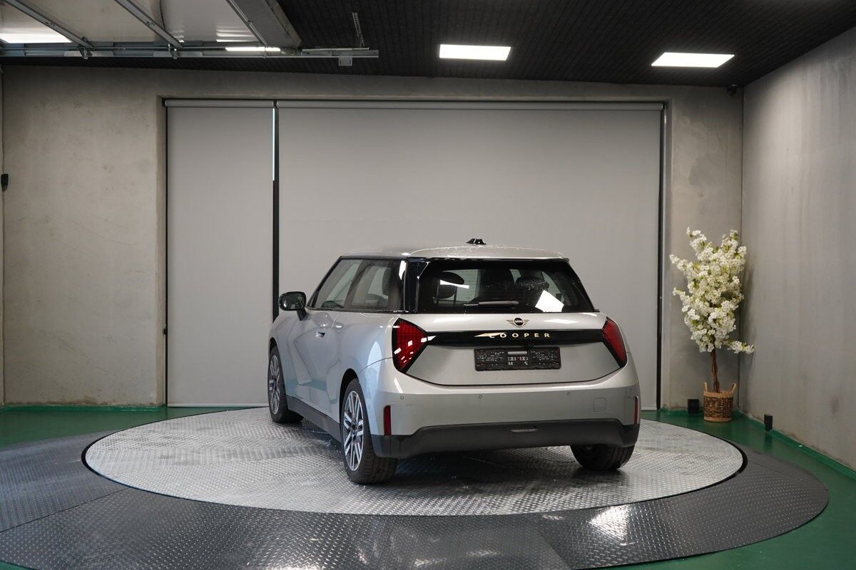 MINI Cooper E Classic Trim L billede 2