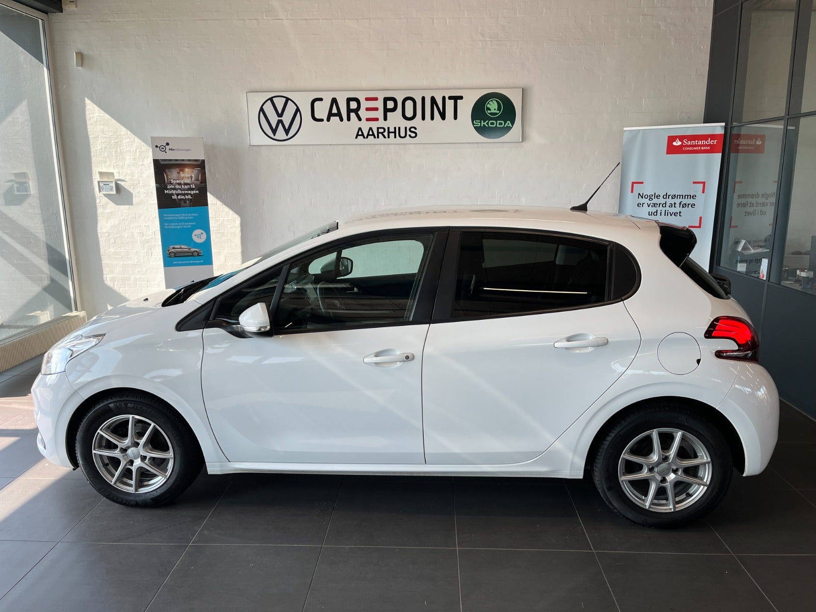 Billede af Peugeot 208 1,5 BlueHDi 100 Envy