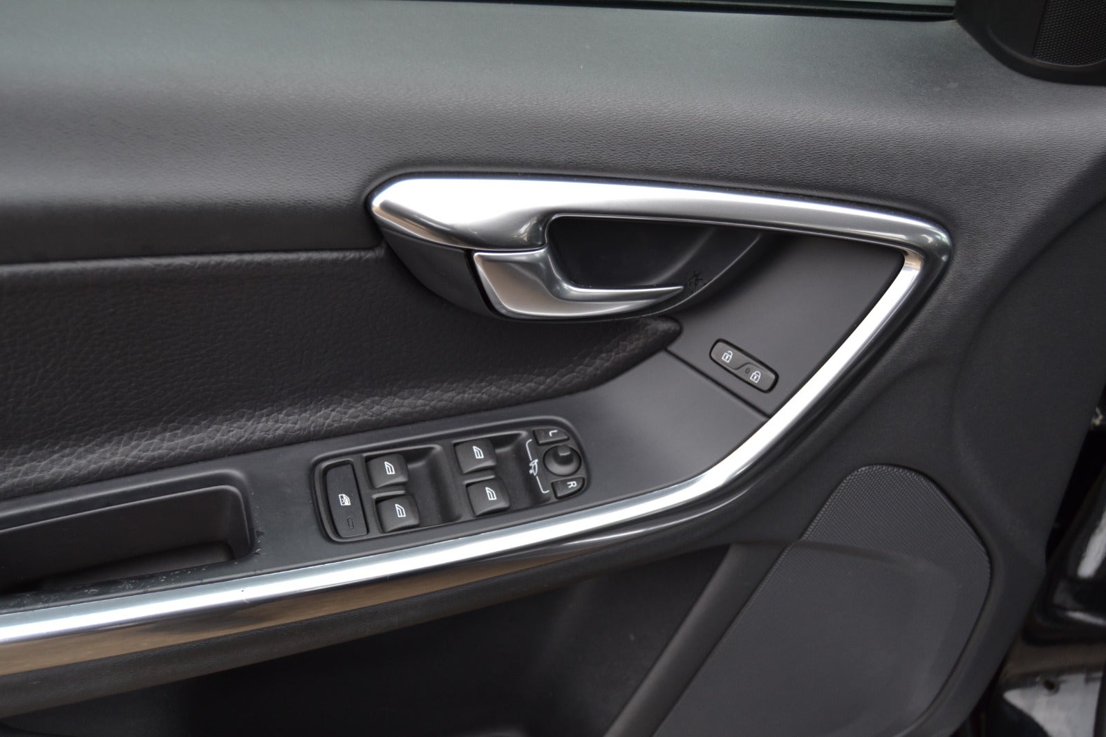 Billede af Volvo S60 2,0 D3 163 Summum aut.