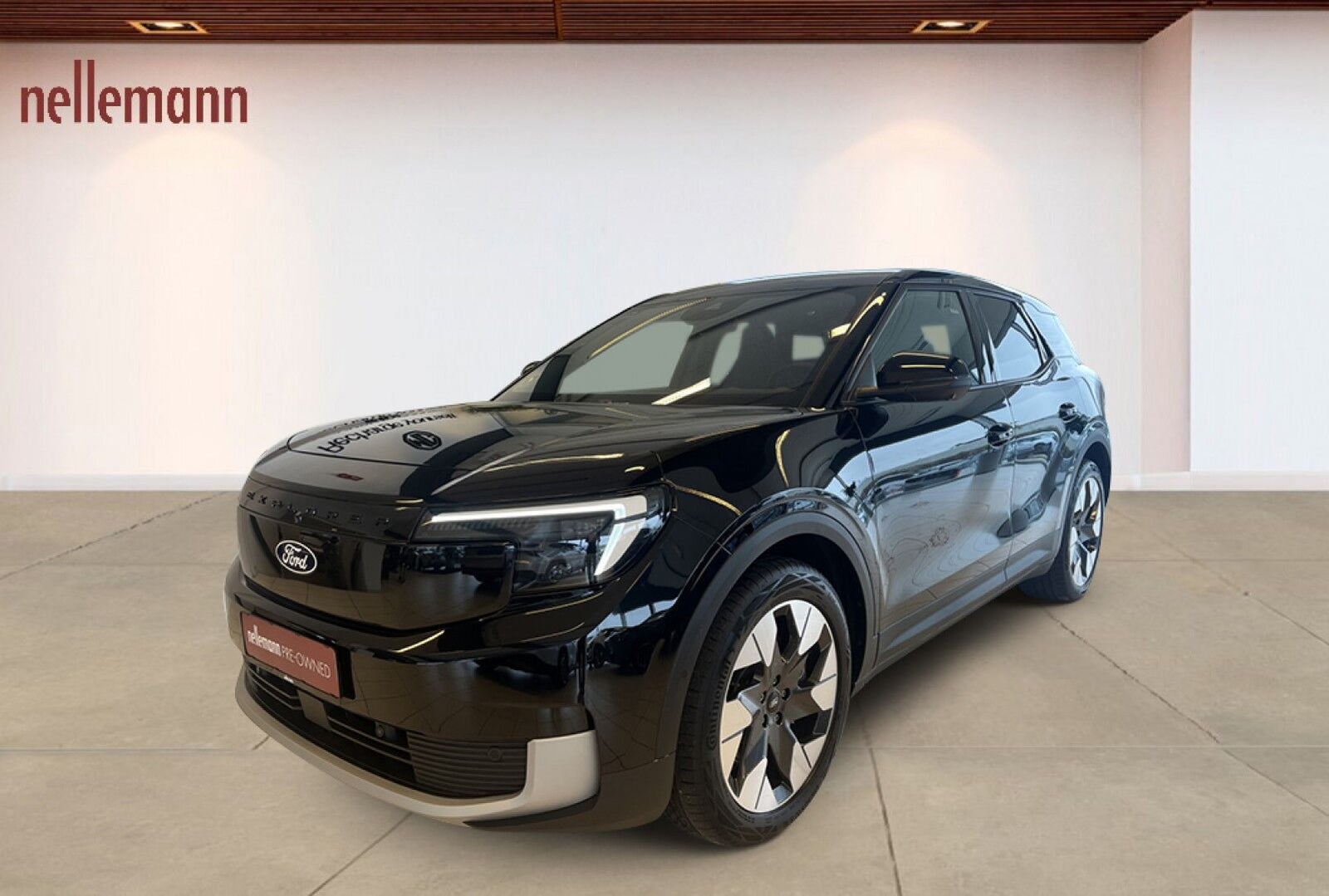 Ford Explorer Premium Extended Range