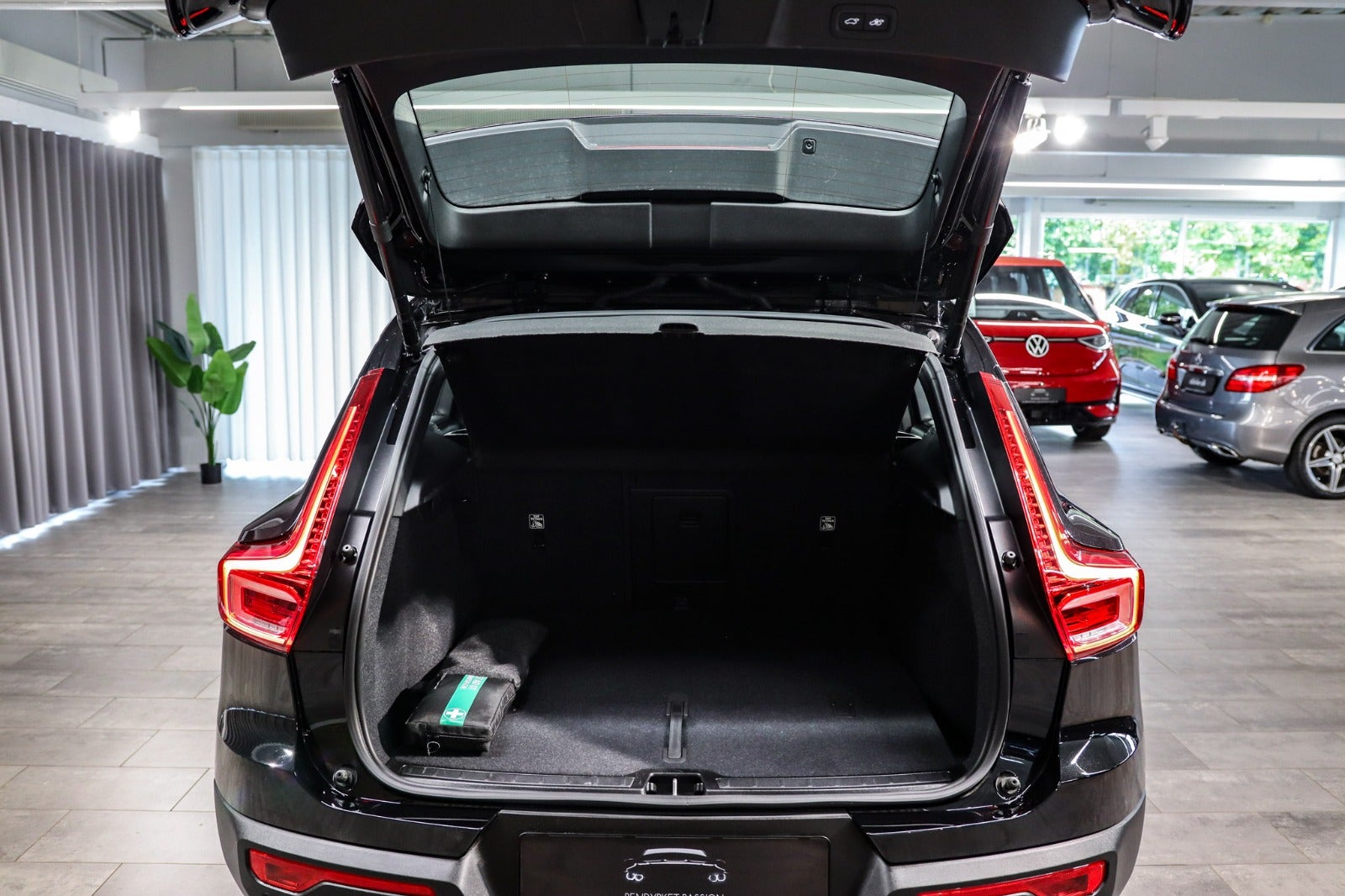 Billede af Volvo EX40  Extended Range Black Edition