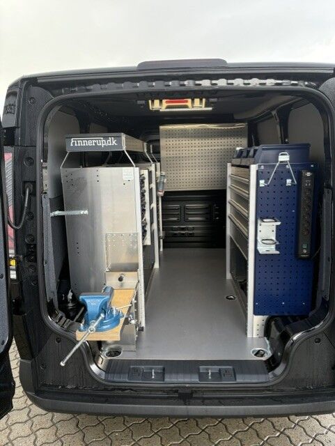 Kia PV5 Long Range Work Pro