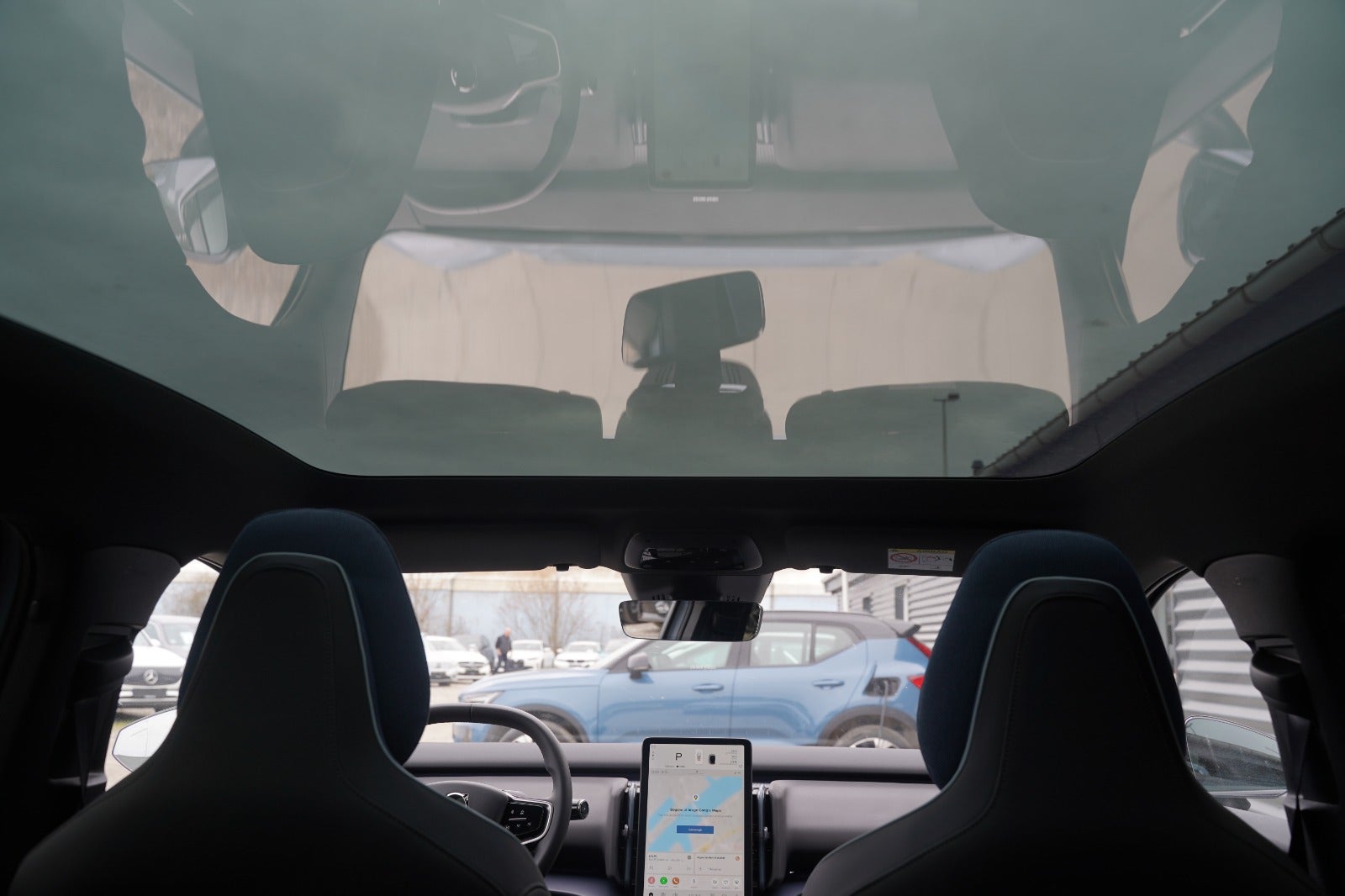 Billede af Volvo EX30  Extended Range Ultra