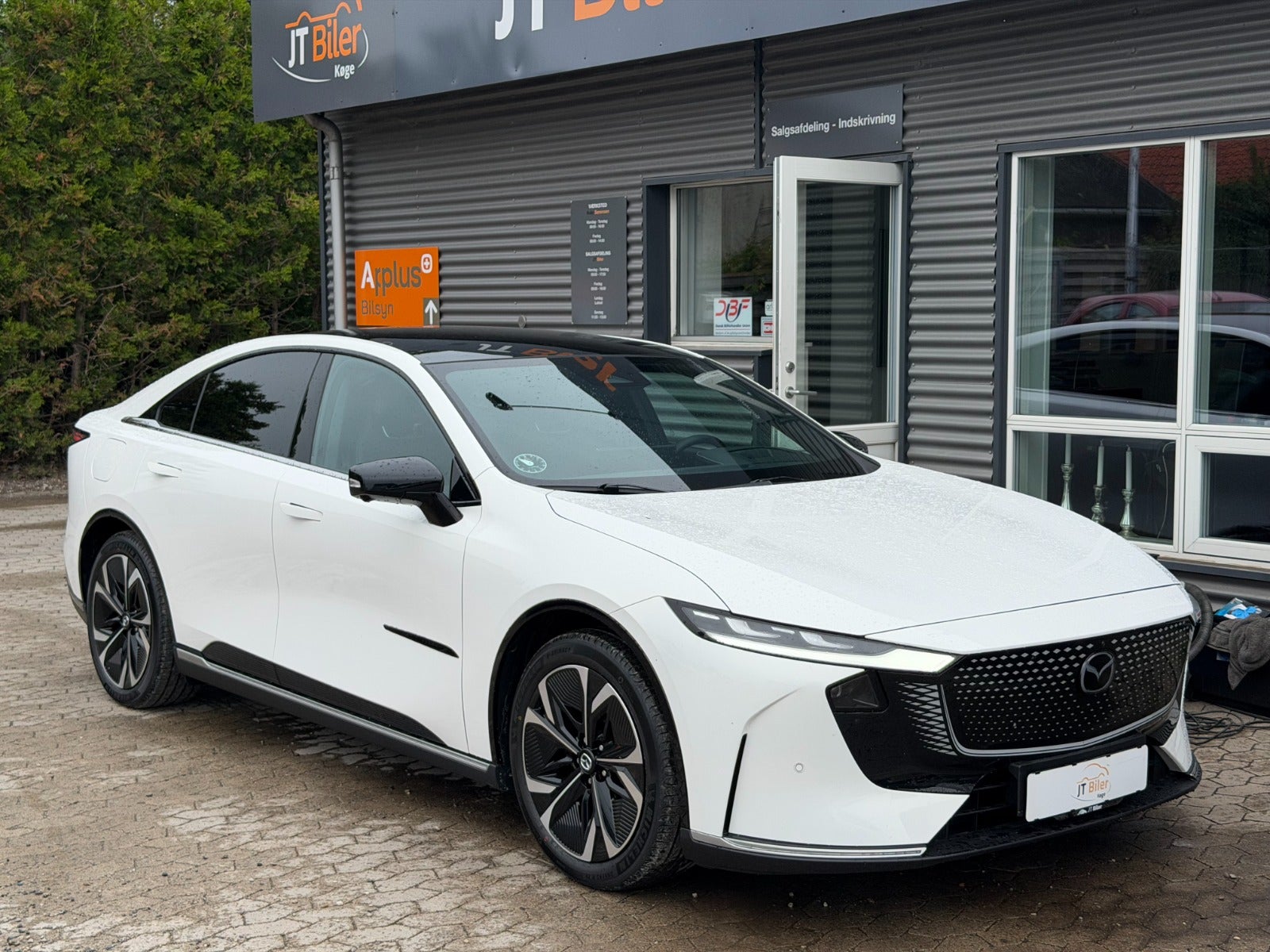 Mazda 6e Takumi Long Range