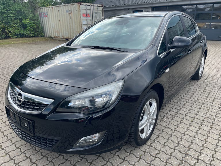Opel Astra T 140 Sport