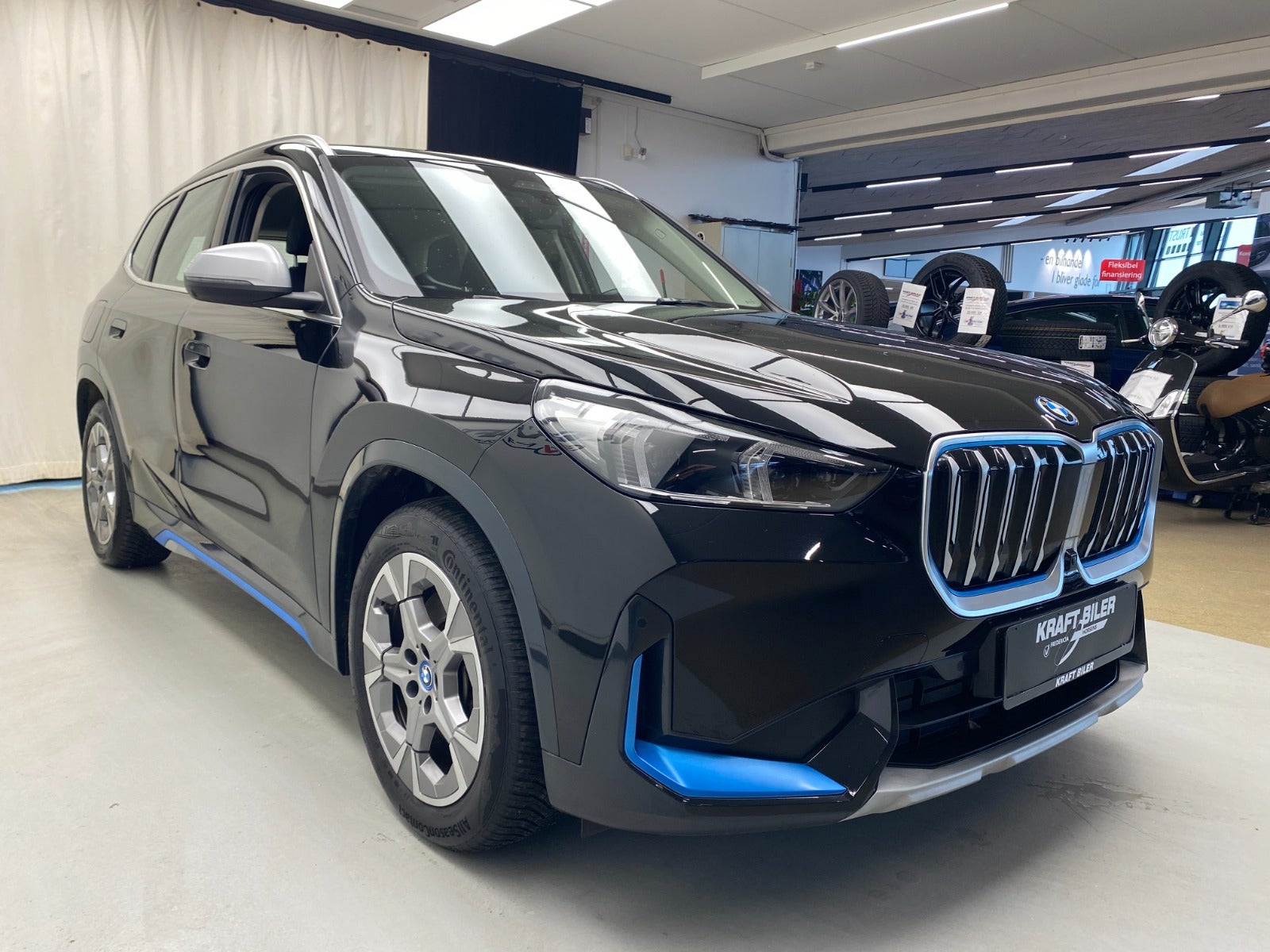 Billede af BMW iX1  xDrive30 X-Line