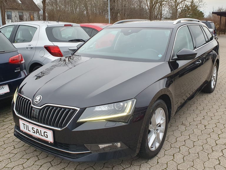 Skoda Superb TSi 150 Business Executive Combi DSG