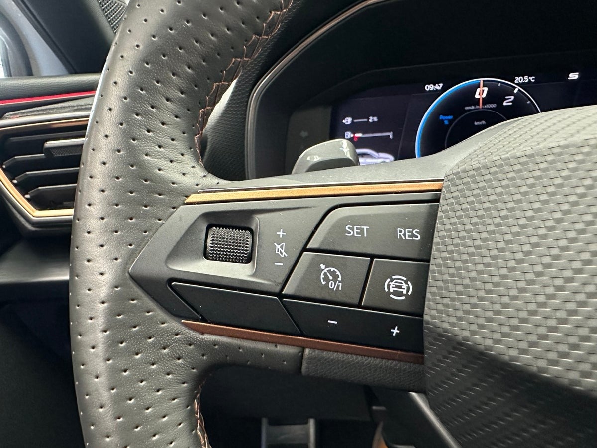 Billede af Cupra Leon 1,4 eHybrid Sportstourer DSG