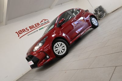 Toyota Yaris Active