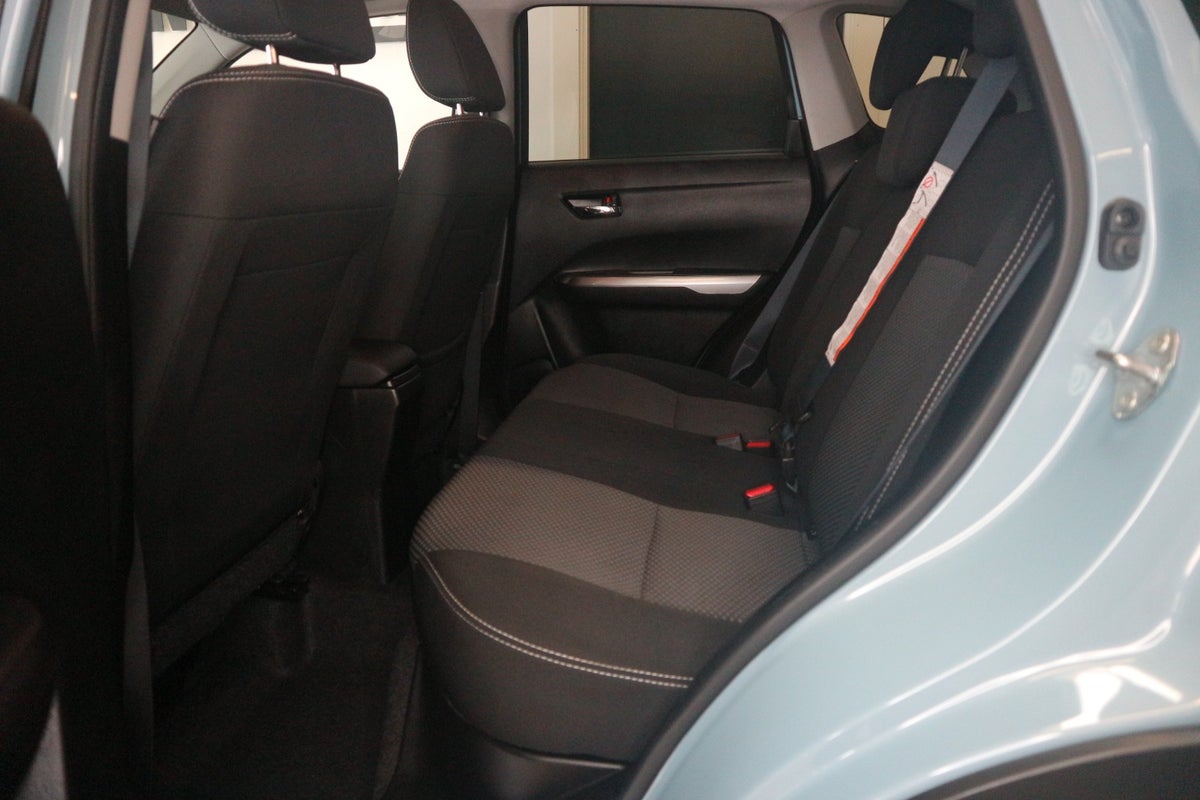 Suzuki Vitara mHybrid Active