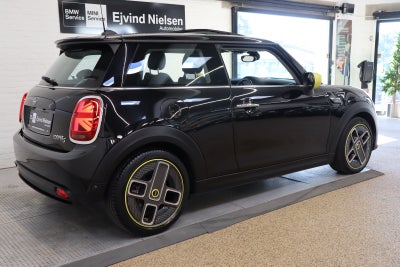 MINI Cooper SE Camden Edition
