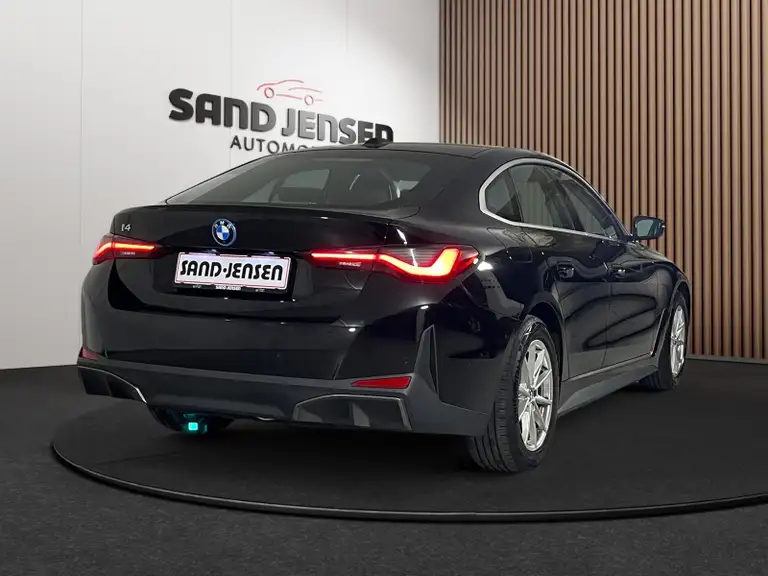 BMW i4 eDrive40