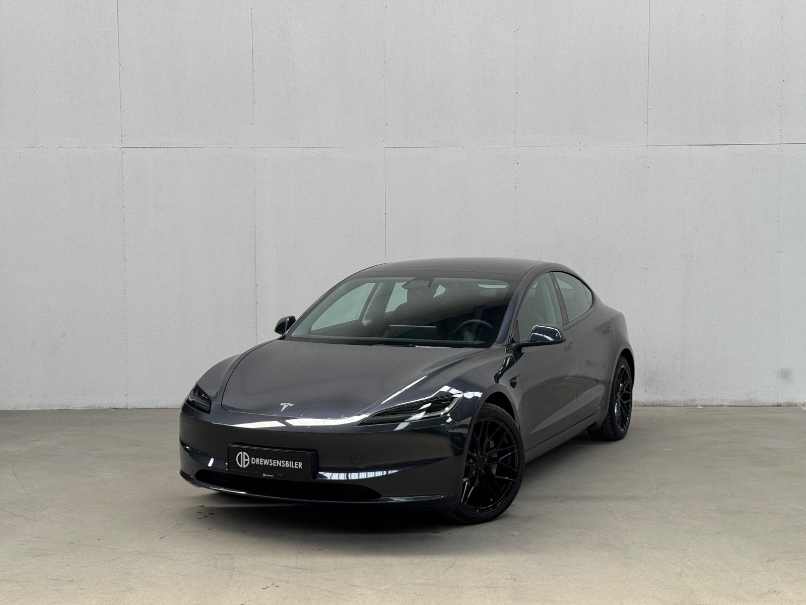 Tesla Model 3 RWD A