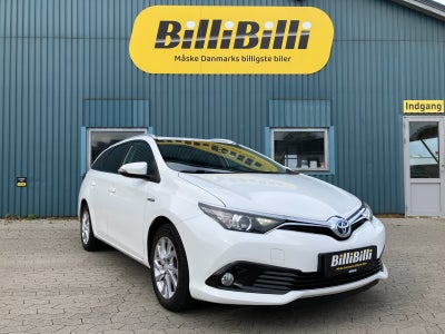 Toyota Auris 1,8 Hybrid H2 Comfort Touring Sports CVT Benzin aut. Automatgear modelår 2016 km 210000