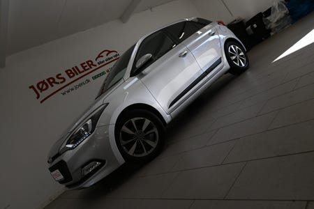 Hyundai i20 Premium