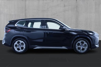 BMW iX1 eDrive20 X-Line - 2