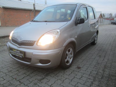 Toyota Yaris Verso 1,4 D-4D Luna 5d