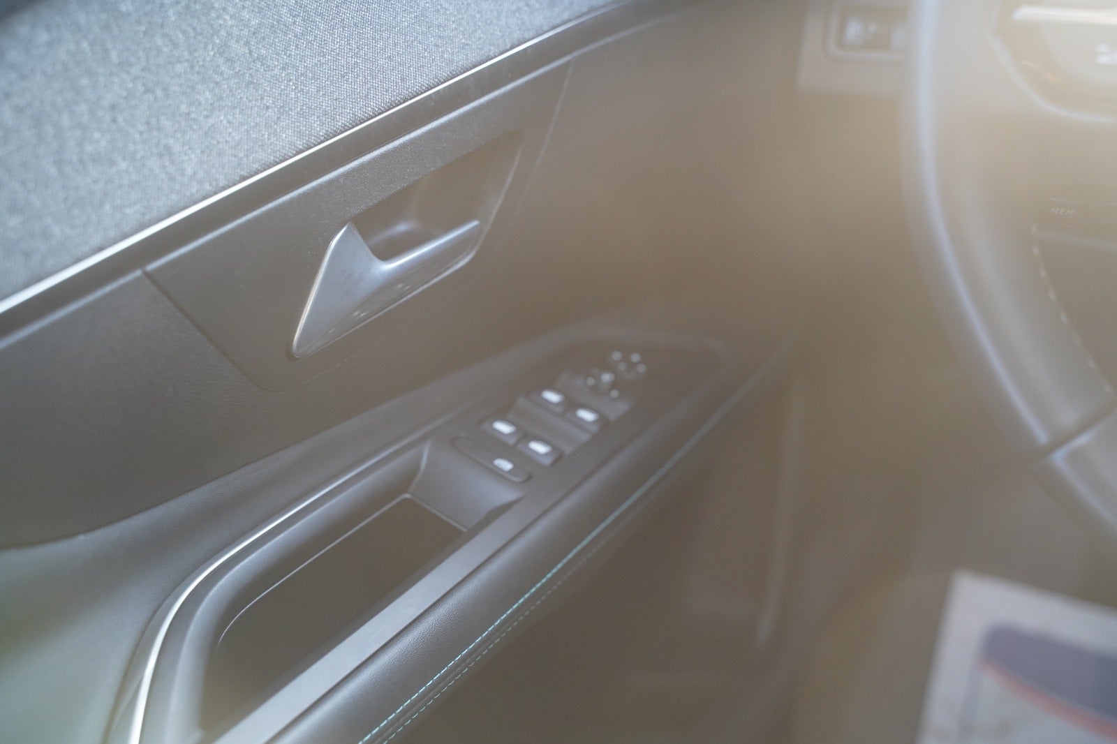 Billede af Peugeot 3008 1,6 Hybrid Allure Pack EAT8