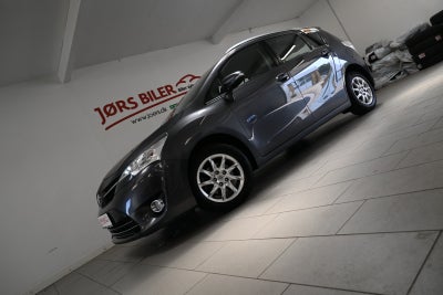 Toyota Verso 1,8 VVT-i T2 Vision 7prs 5d