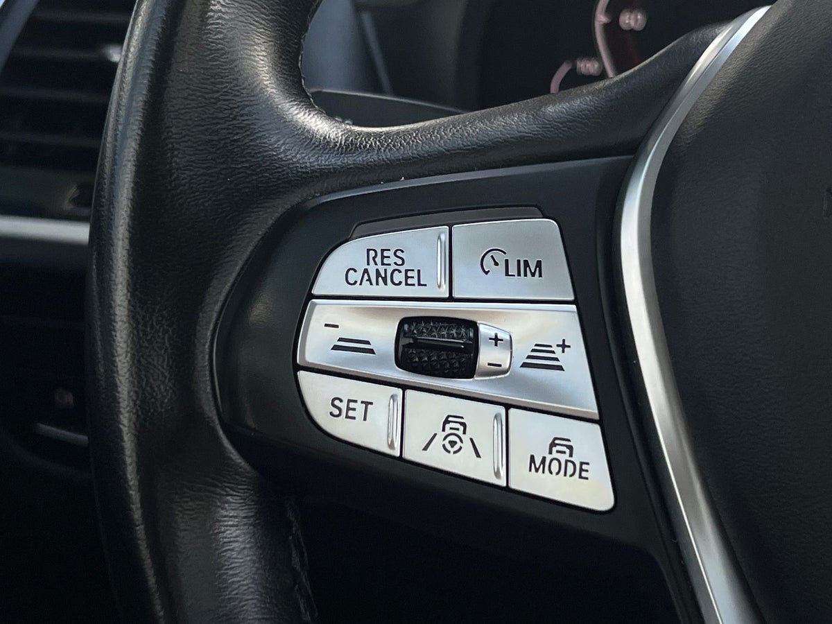BMW iX3 Charged Plus billede 16