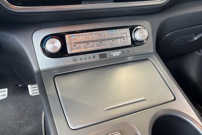 Hyundai Kona EV Select