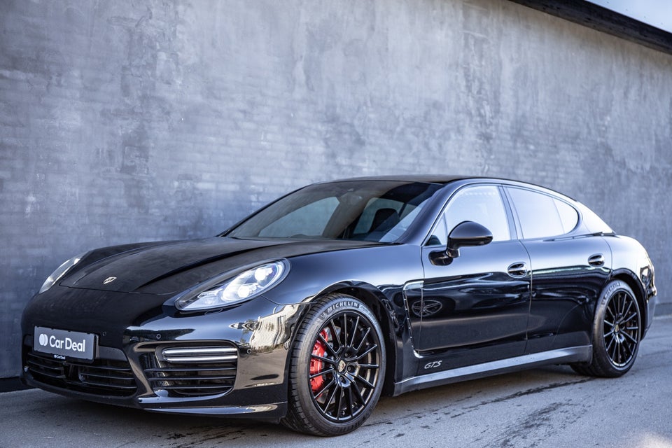 Porsche Panamera GTS billede