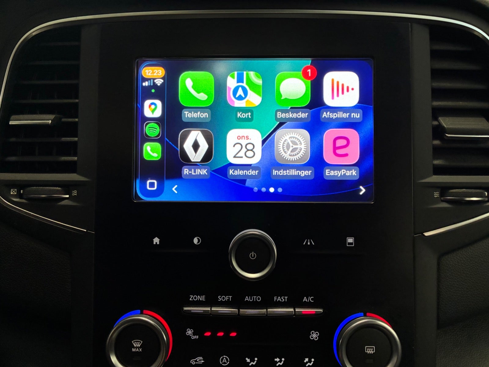 Billede af Renault Megane IV 1,2 TCe 130 Zen Sport Tourer