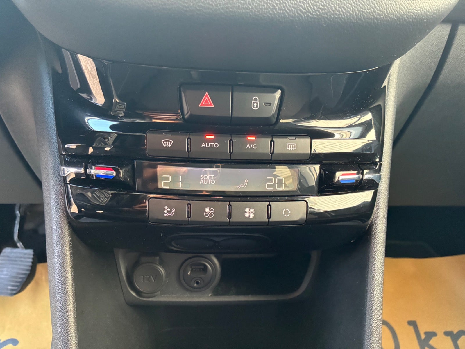 Billede af Peugeot 208 1,2 VTi 82 Strike