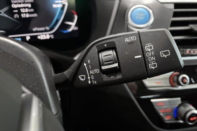 BMW iX3 Charged Plus