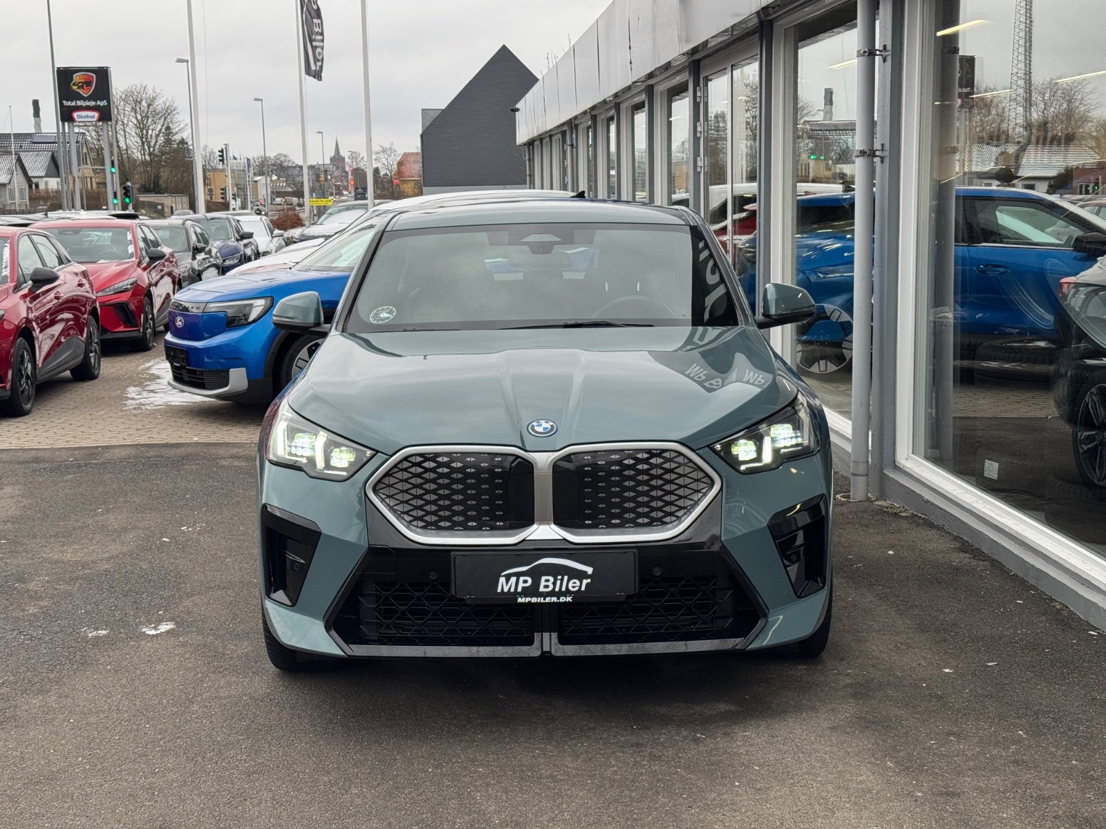 Billede af BMW iX2  eDrive20 M-Sport