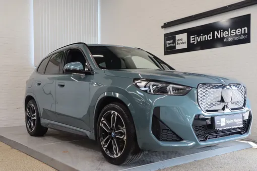 BMW iX1 xDrive30 M-Sport