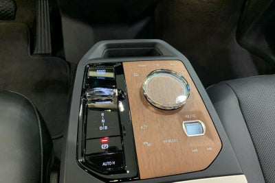 BMW iX xDrive40 Supercharged